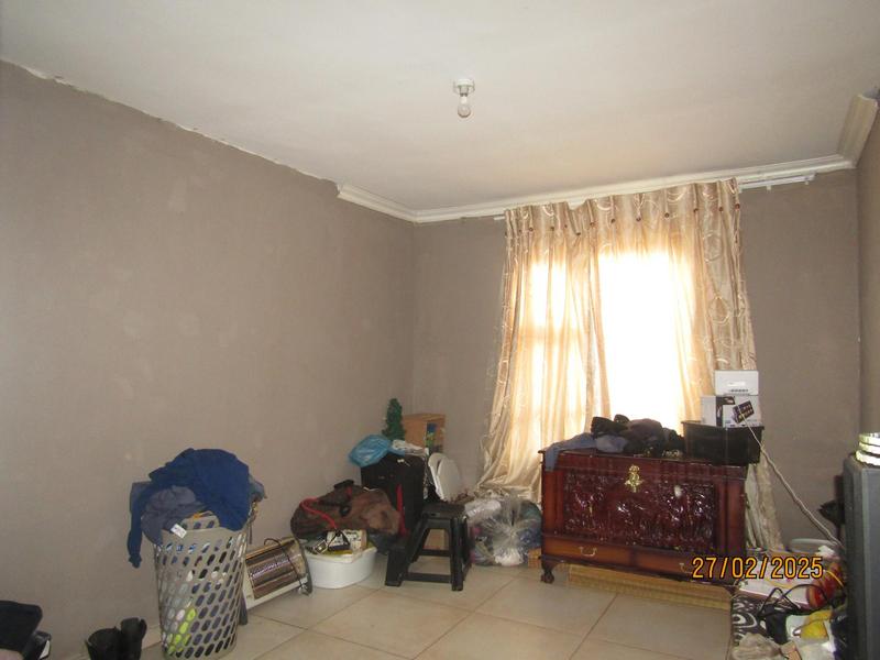 4 Bedroom Property for Sale in Mapleton A H Gauteng