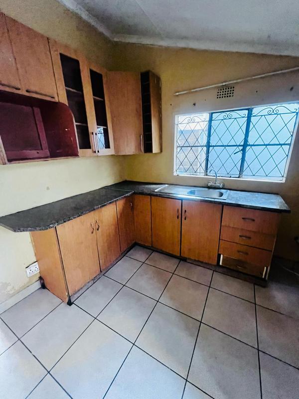 2 Bedroom Property for Sale in Pimville Gauteng