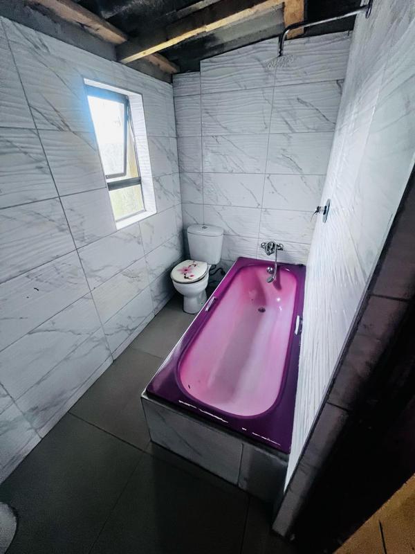 2 Bedroom Property for Sale in Pimville Gauteng