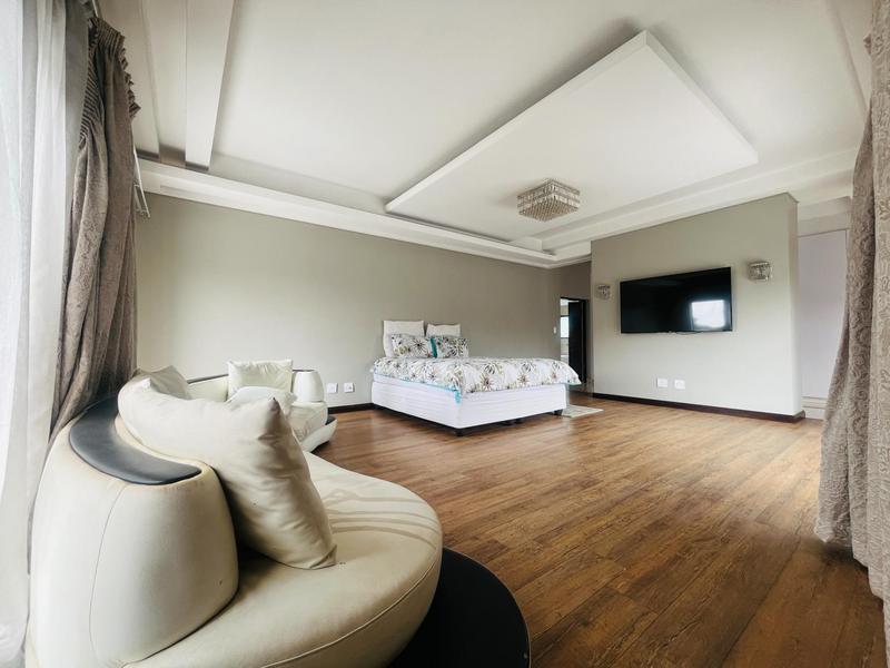 6 Bedroom Property for Sale in Serengeti Lifestyle Estate Gauteng