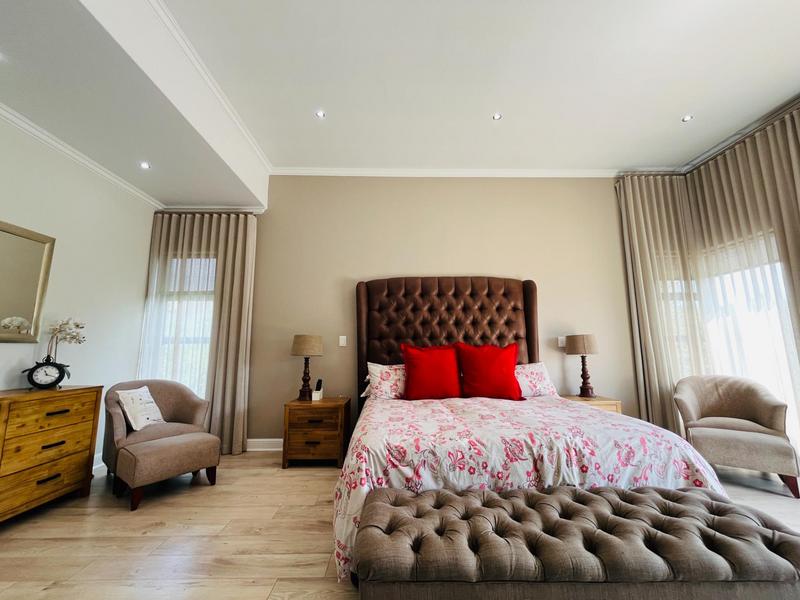 5 Bedroom Property for Sale in Serengeti Lifestyle Estate Gauteng