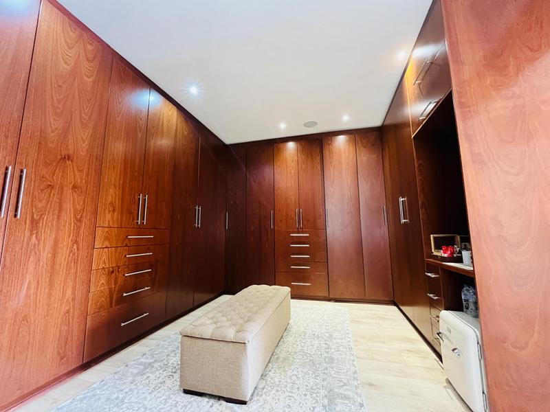 5 Bedroom Property for Sale in Serengeti Lifestyle Estate Gauteng