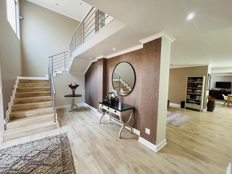 5 Bedroom Property for Sale in Serengeti Lifestyle Estate Gauteng
