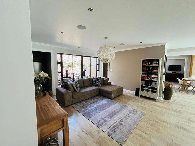 5 Bedroom Property for Sale in Serengeti Lifestyle Estate Gauteng