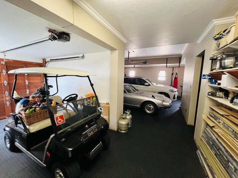 5 Bedroom Property for Sale in Serengeti Lifestyle Estate Gauteng