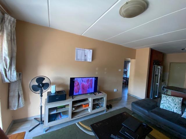 2 Bedroom Property for Sale in Birchleigh Gauteng