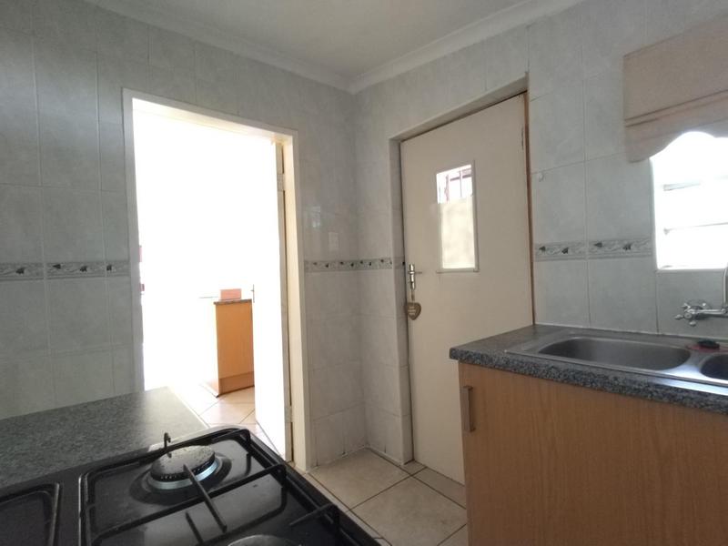 To Let 2 Bedroom Property for Rent in Randfontein Gauteng