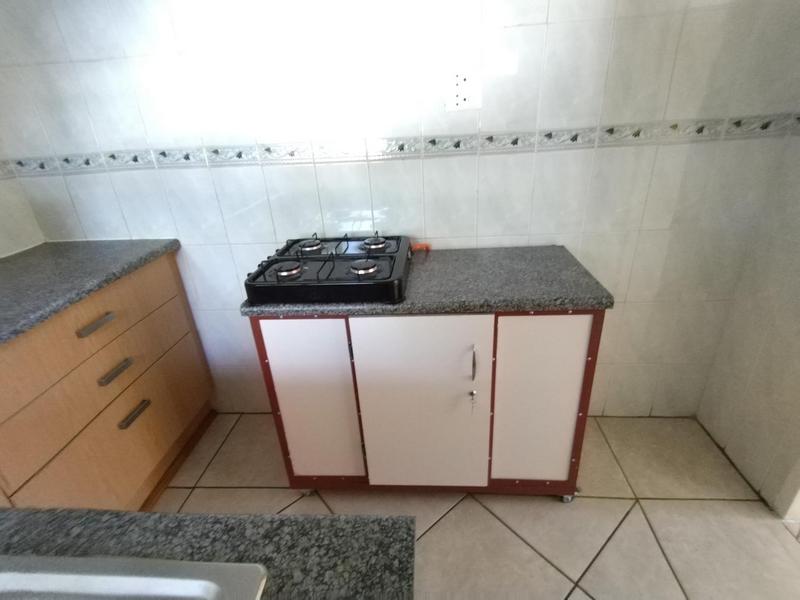 To Let 2 Bedroom Property for Rent in Randfontein Gauteng