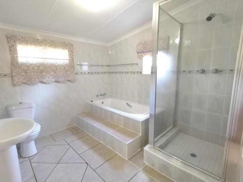To Let 2 Bedroom Property for Rent in Randfontein Gauteng