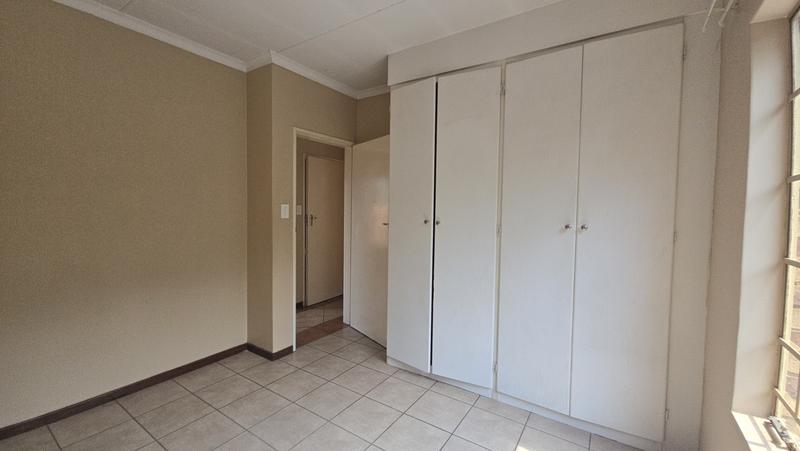To Let 2 Bedroom Property for Rent in Equestria Gauteng