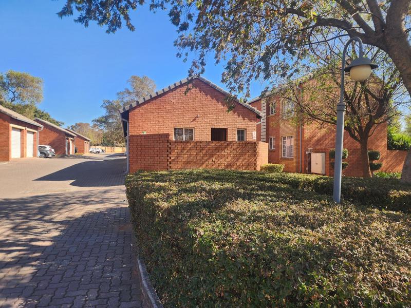 2 Bedroom Property for Sale in Equestria Gauteng