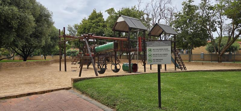 2 Bedroom Property for Sale in Equestria Gauteng