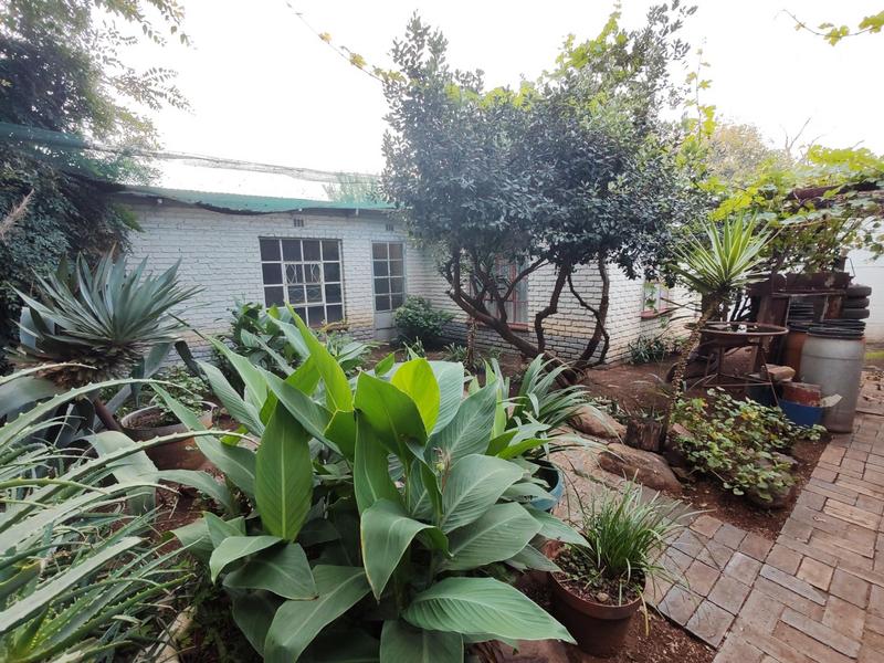 4 Bedroom Property for Sale in Kookrus Gauteng