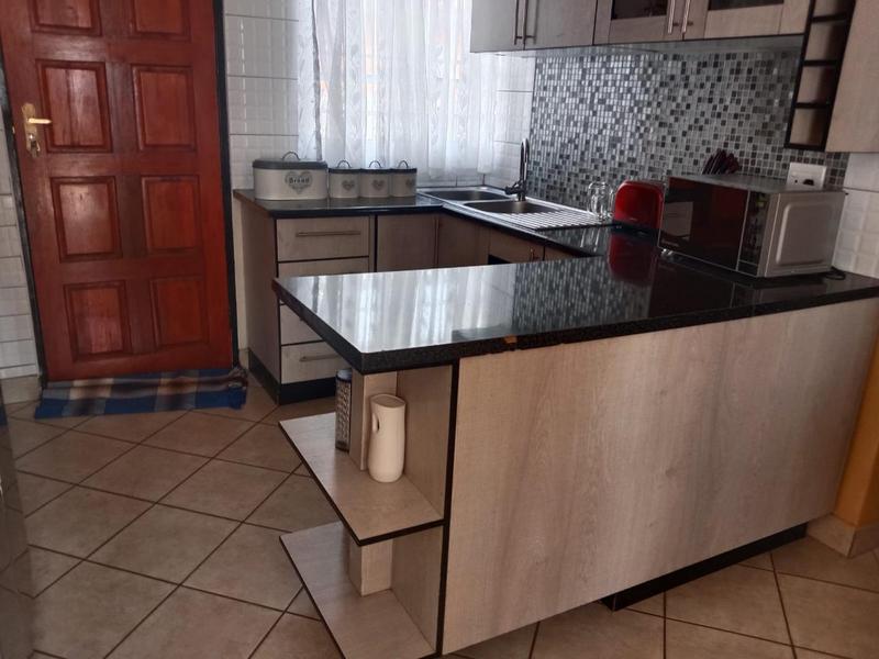 To Let 3 Bedroom Property for Rent in Kirkney Gauteng
