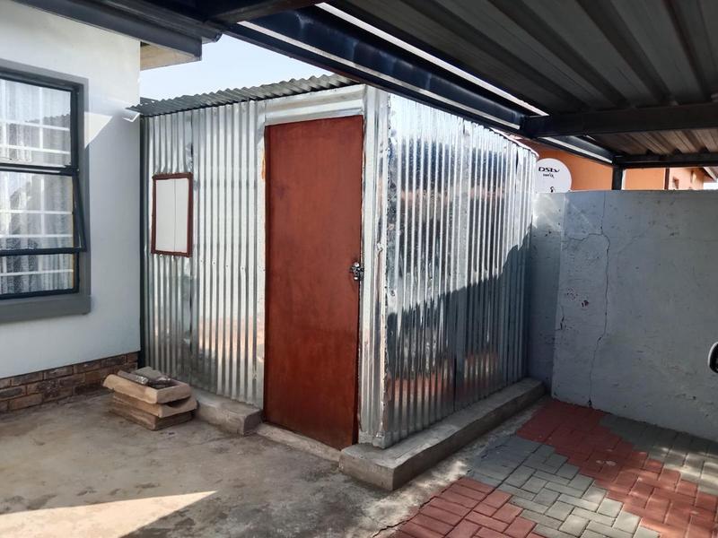 To Let 3 Bedroom Property for Rent in Kirkney Gauteng