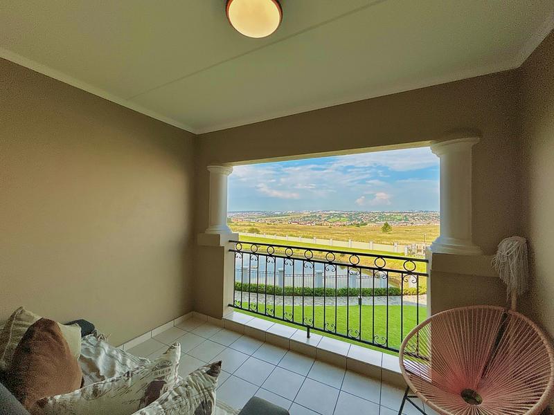 To Let 2 Bedroom Property for Rent in Blue Hills Gauteng