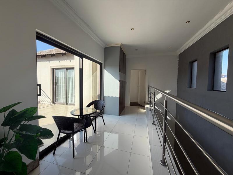 3 Bedroom Property for Sale in Blue Valley Golf Estate Gauteng