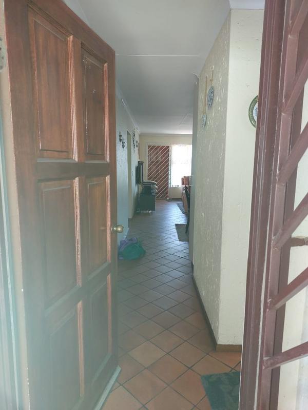 2 Bedroom Property for Sale in Bergbron Gauteng