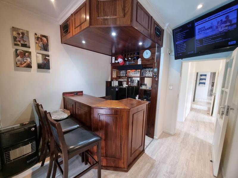 4 Bedroom Property for Sale in Randhart Gauteng