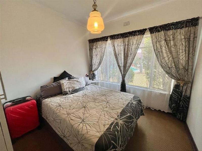 6 Bedroom Property for Sale in Freeway Park Gauteng