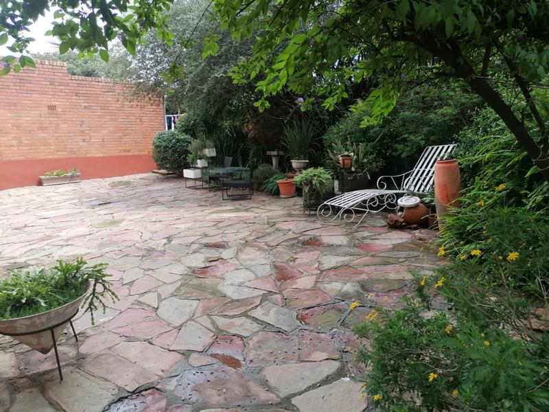 To Let 2 Bedroom Property for Rent in Primrose Hill Gauteng
