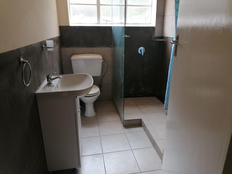 To Let 2 Bedroom Property for Rent in Primrose Hill Gauteng