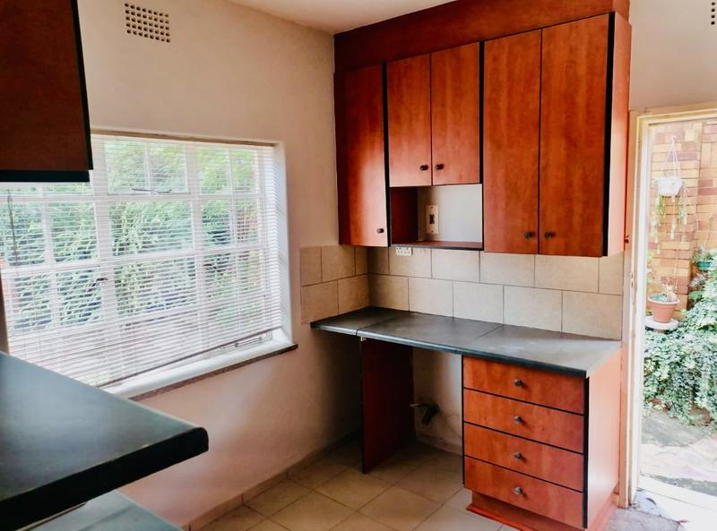 To Let 2 Bedroom Property for Rent in Primrose Hill Gauteng