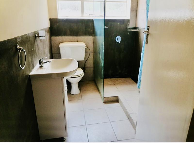 To Let 2 Bedroom Property for Rent in Primrose Hill Gauteng