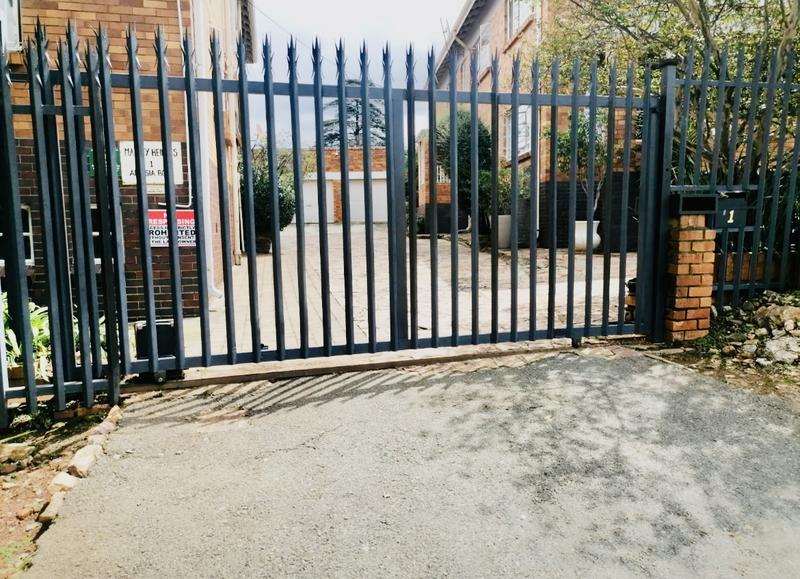 To Let 2 Bedroom Property for Rent in Primrose Hill Gauteng