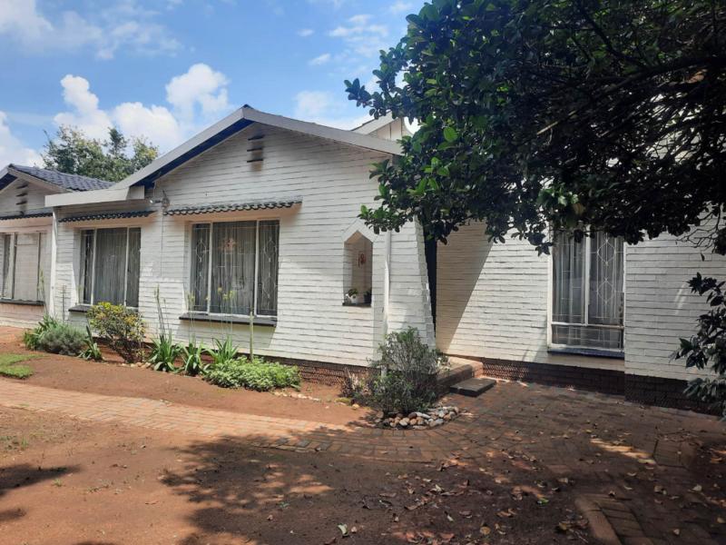 3 Bedroom Property for Sale in Croydon Gauteng