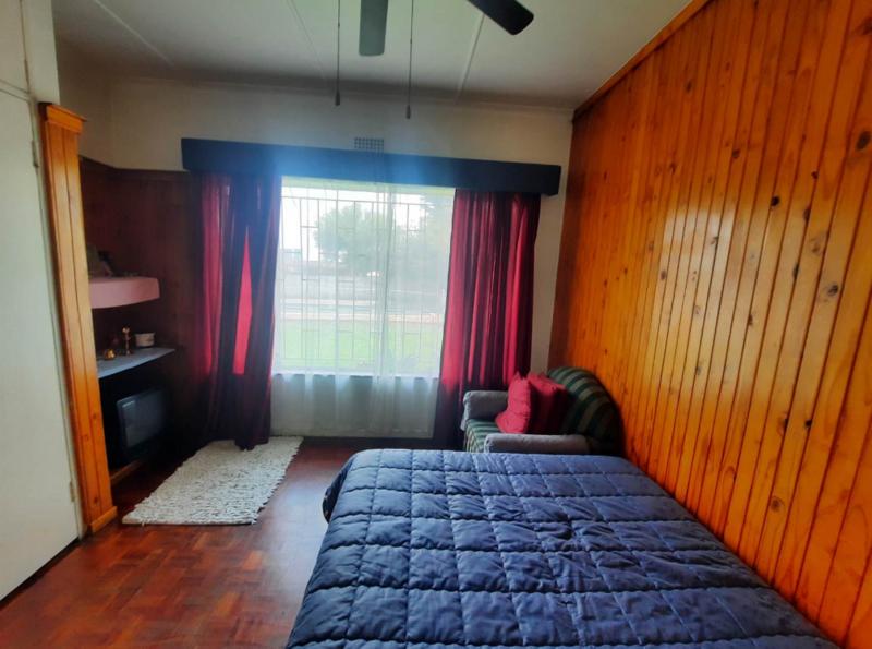 3 Bedroom Property for Sale in Croydon Gauteng