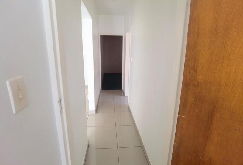 To Let 2 Bedroom Property for Rent in Casseldale Gauteng