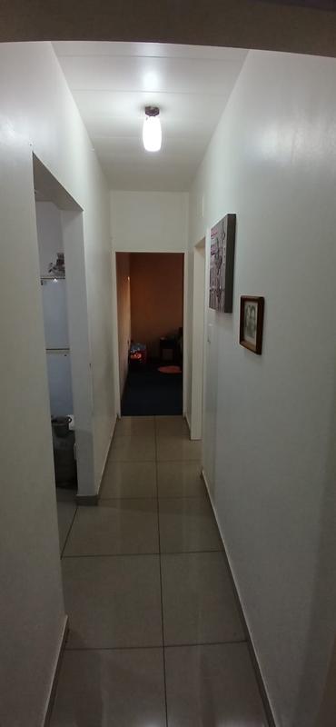 To Let 2 Bedroom Property for Rent in Casseldale Gauteng