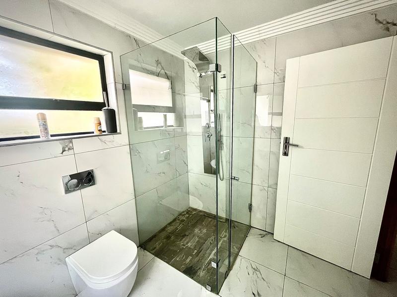 To Let 5 Bedroom Property for Rent in Willaway Gauteng