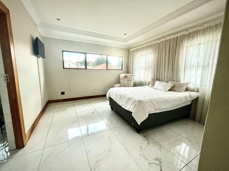 To Let 5 Bedroom Property for Rent in Willaway Gauteng