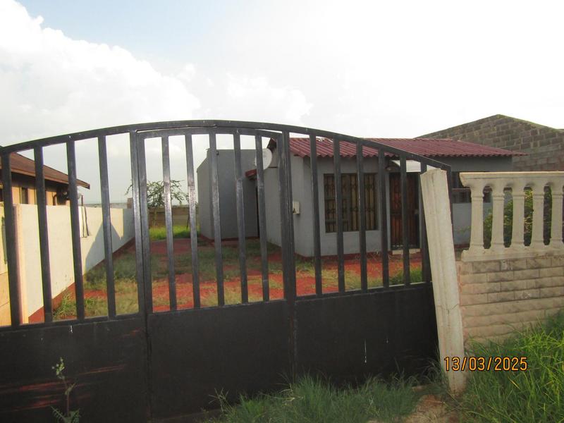 3 Bedroom Property for Sale in Vosloorus Gauteng
