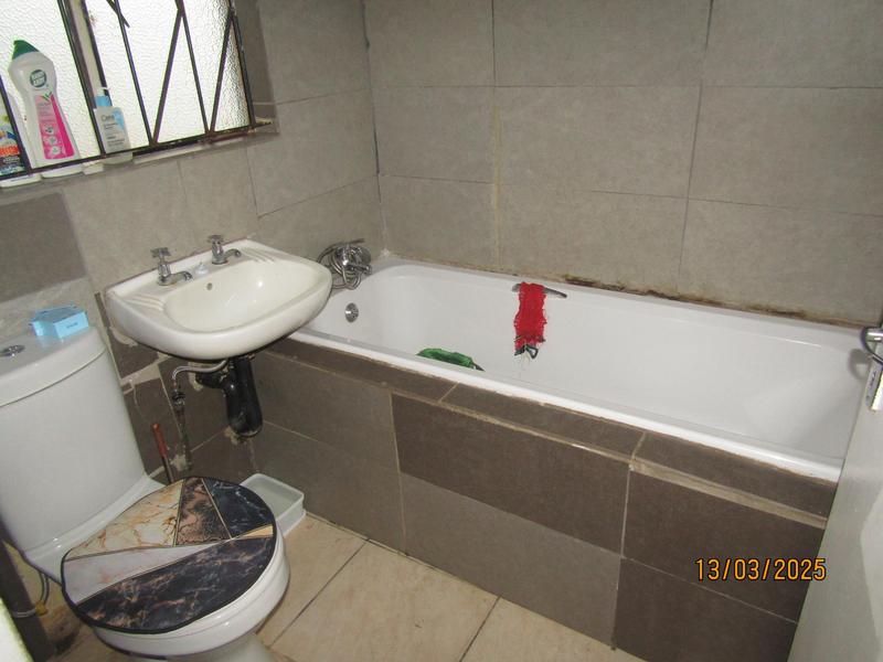 3 Bedroom Property for Sale in Vosloorus Gauteng