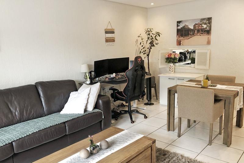 2 Bedroom Property for Sale in Morningside Gauteng