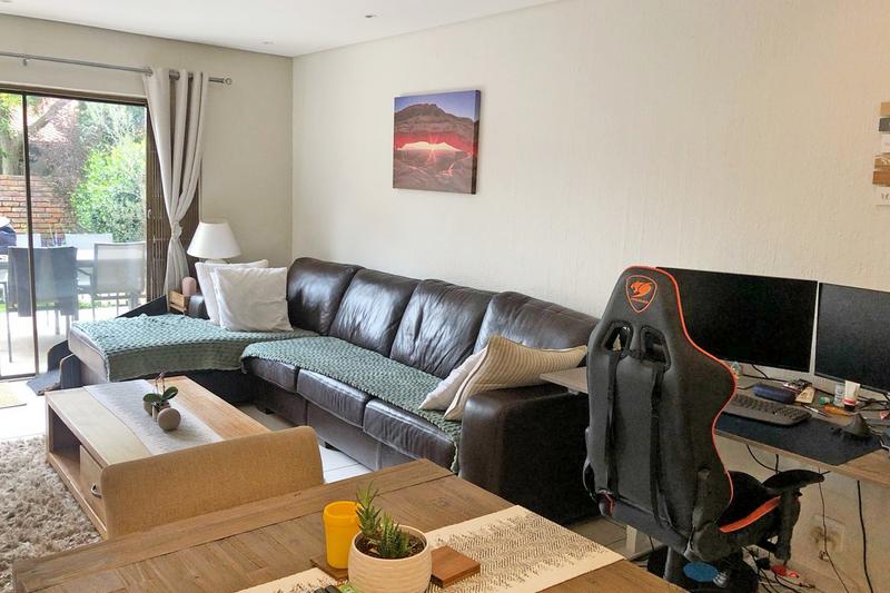 2 Bedroom Property for Sale in Morningside Gauteng