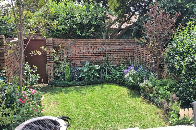2 Bedroom Property for Sale in Morningside Gauteng