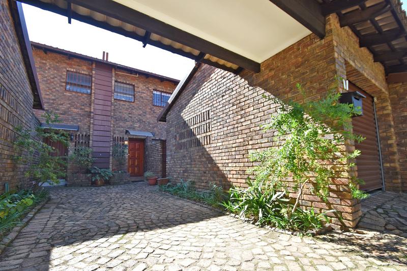 2 Bedroom Property for Sale in Morningside Gauteng