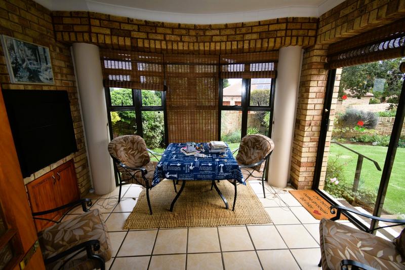 3 Bedroom Property for Sale in Noordheuwel Gauteng