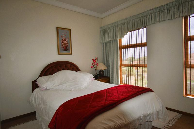 3 Bedroom Property for Sale in Noordheuwel Gauteng
