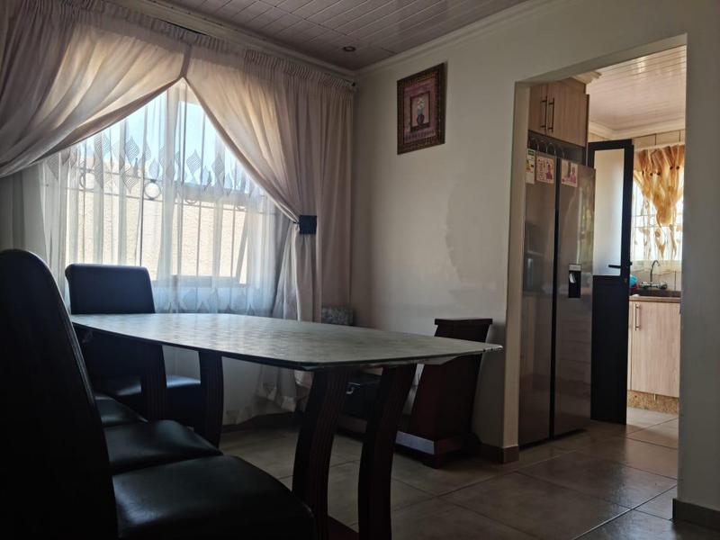 3 Bedroom Property for Sale in Meredale Gauteng
