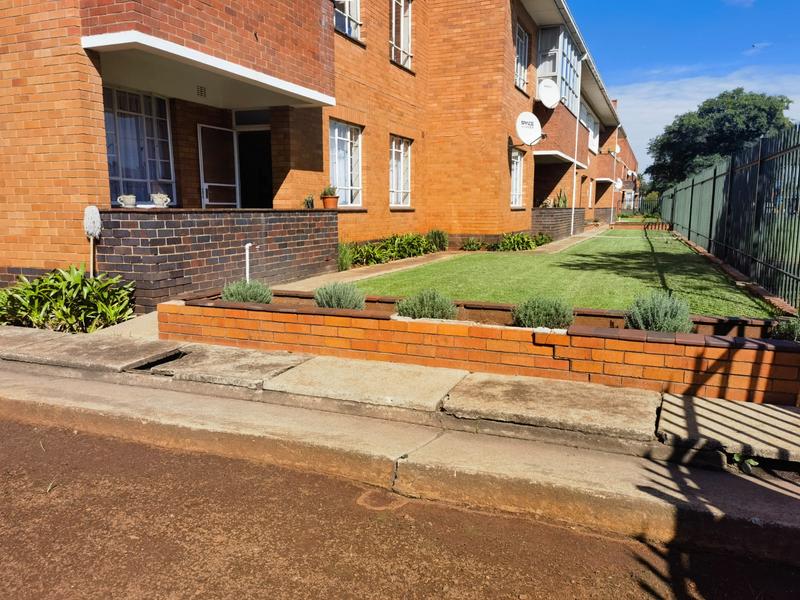 To Let 1 Bedroom Property for Rent in Casseldale Gauteng