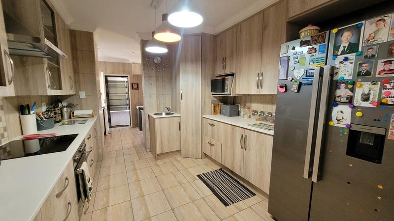 4 Bedroom Property for Sale in Montana Park Gauteng