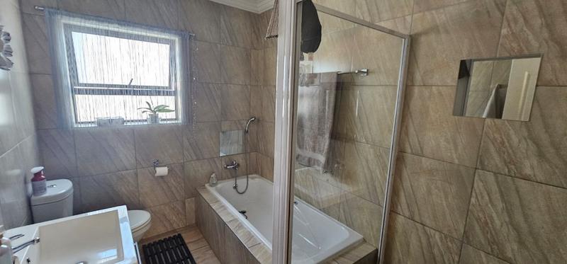 4 Bedroom Property for Sale in Montana Park Gauteng