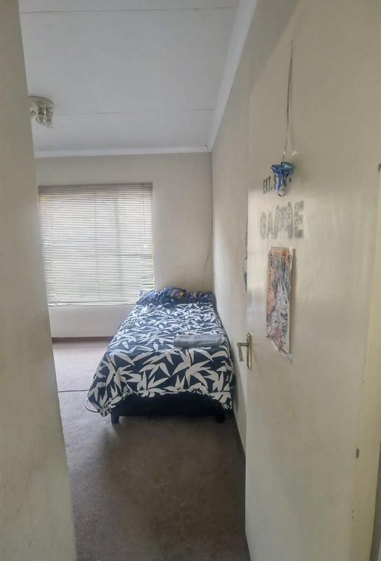 2 Bedroom Property for Sale in Honeypark Gauteng