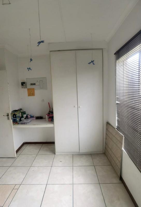2 Bedroom Property for Sale in Honeypark Gauteng