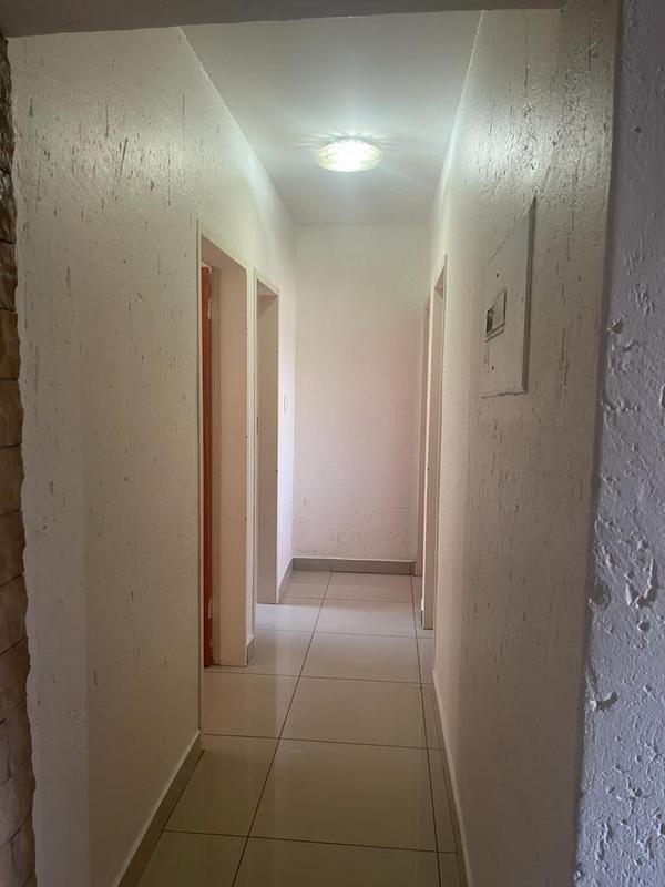 3 Bedroom Property for Sale in Glenvista Gauteng